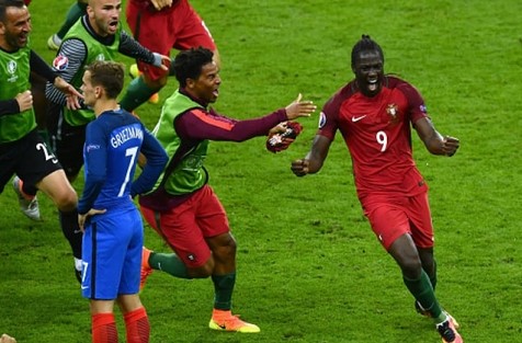 L’attribut alt de cette image est vide, son nom de fichier est z-eder.jpg.